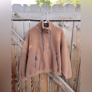 Universal Thread cropped Sherpa sweatshirt